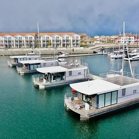 Exclusives Hausboot, 2 Xschlafzimmer, Kueche, 1xbad, 1xgaeste Wc, Parkplatz, Sonnenterrasse Διαμέρισμα Boltenhagen (Ostseebad)